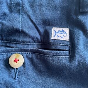 Men’s navy blue casual dress pants  Southern Tide 98% cotton 2% spandex 32x30